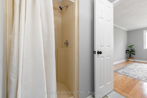 Photo 31 at 2 Chickasaw Crescent, Bridlewood, Kanata