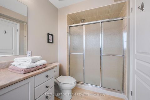 Photo 27 at 211 Butterfly Walk, Mer Bleue/Bradley Estates/Anderson Park, Orleans