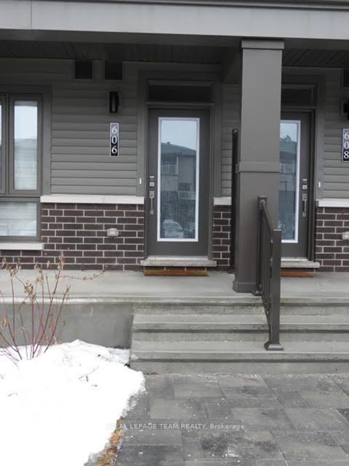 Photo 0 at 606 Lillian Freiman Private, Nepean (Half Moon Bay), Ottawa