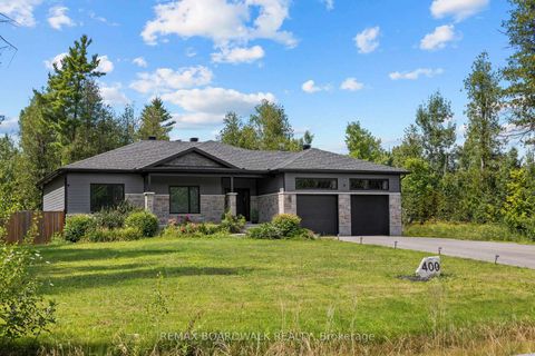 Photo 0 at 400 Cinnamon Crescent, Fitzroy Ward (South West), Carp