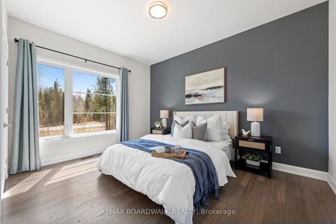 Photo 19 at 400 Cinnamon Crescent, Fitzroy Ward (South West), Carp