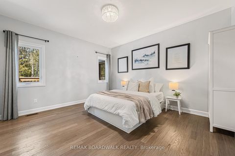 Photo 23 at 400 Cinnamon Crescent, Fitzroy Ward (South West), Carp