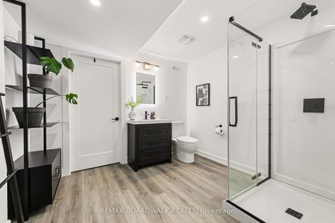 Photo 32 at 400 Cinnamon Crescent, Fitzroy Ward (South West), Carp