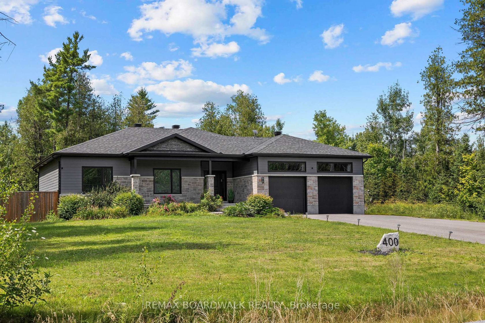 400 Cinnamon Crescent, Fitzroy Ward (South West), Carp 2