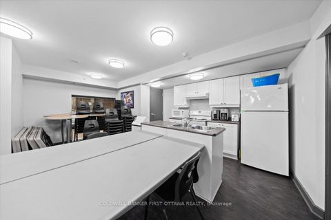 Photo 25 at 1401 - 445 Laurier Avenue W, Ottawa Centre