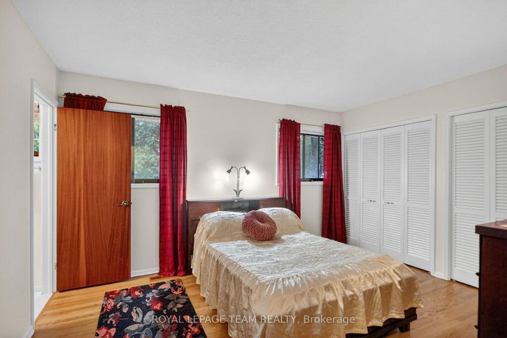 Photo 14 at 46 Quinpool Crescent, Nepean (Arbeatha Park), Ottawa