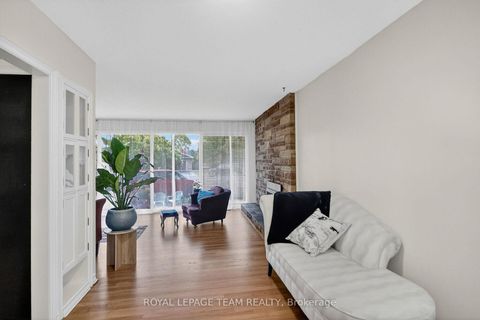 Photo 7 at 46 Quinpool Crescent, Nepean (Arbeatha Park), Ottawa