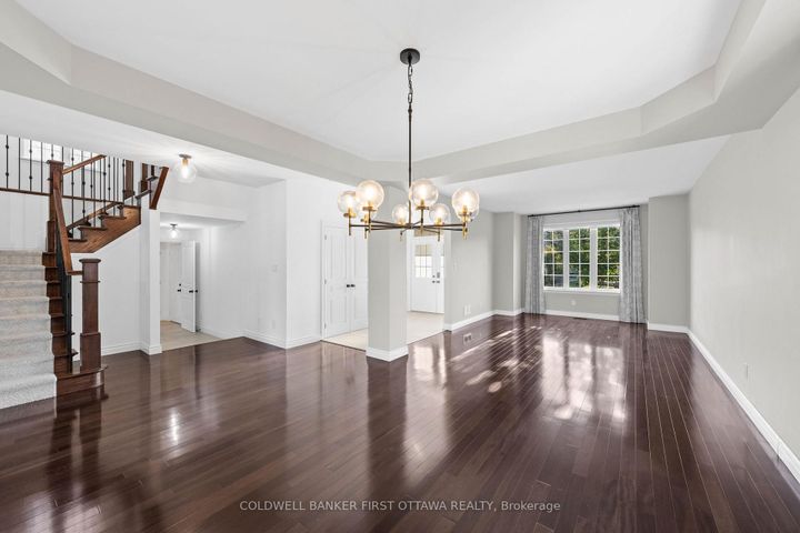 Photo 8 at 441 Blackleaf Drive, Nepean (Stonebridge), Ottawa