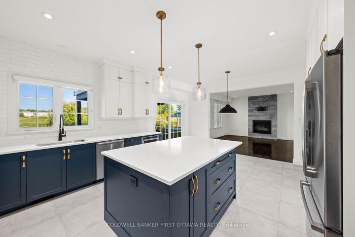 Photo 12 at 441 Blackleaf Drive, Nepean (Stonebridge), Ottawa