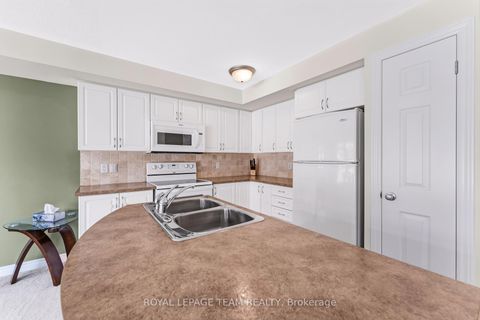 Photo 9 at 8 - 575 STONEFIELD Private, Nepean (Barrhaven East), Ottawa