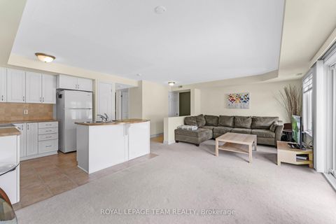 Photo 14 at 8 - 575 STONEFIELD Private, Nepean (Barrhaven East), Ottawa