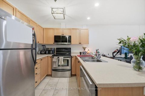 Photo 7 at 303 - 151 Potts Private, Notting Hill/Summerside, Orleans