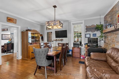 Photo 4 at 133 Mary Street N, Carleton Place