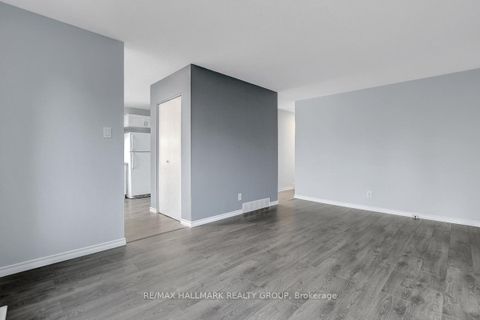 Photo 6 at 71 Morton Drive, Glencairn/Hazeldean, Kanata