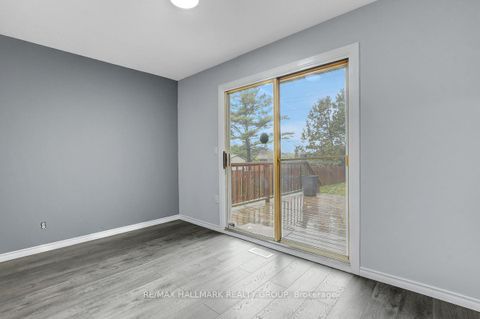 Photo 24 at 71 Morton Drive, Glencairn/Hazeldean, Kanata