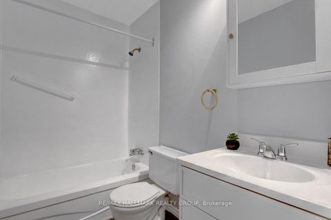 Photo 27 at 71 Morton Drive, Glencairn/Hazeldean, Kanata