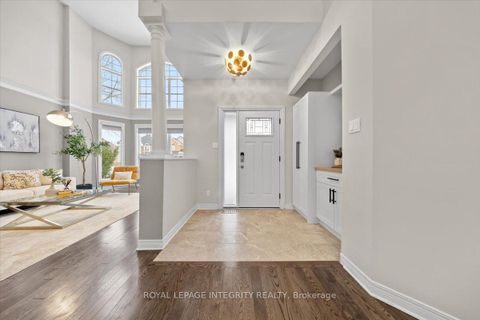 Photo 2 at 32 Eliza Crescent, Stittsville (South), Stittsville