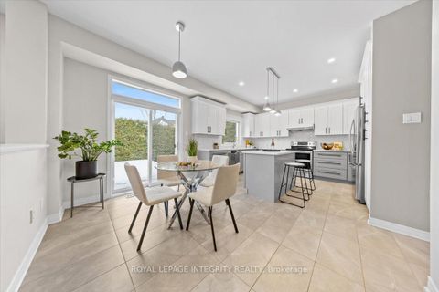 Photo 14 at 32 Eliza Crescent, Stittsville (South), Stittsville