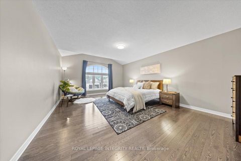 Photo 22 at 32 Eliza Crescent, Stittsville (South), Stittsville