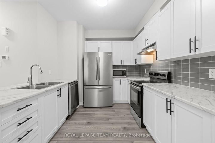 Photo 6 at 335 Catsfoot Walk, Nepean (Half Moon Bay), Ottawa