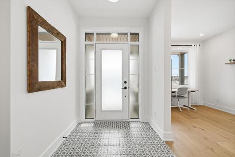 Photo 16 at 296 Cornice Street, Mer Bleue/Bradley Estates/Anderson Park, Orleans