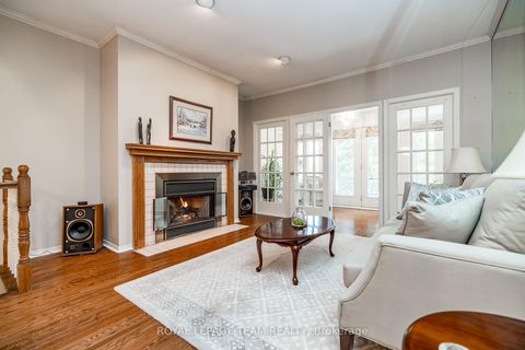 Photo 6 at 13 - 25 Pine Needles Court, Stittsville (Central), Stittsville