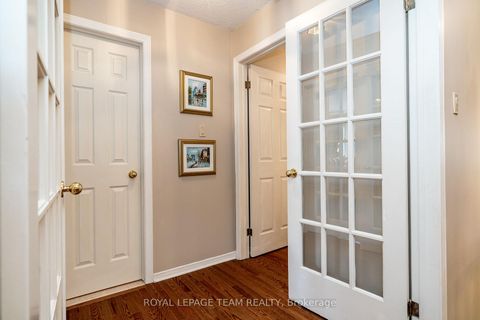 Photo 16 at 13 - 25 Pine Needles Court, Stittsville (Central), Stittsville