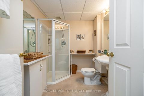 Photo 31 at 13 - 25 Pine Needles Court, Stittsville (Central), Stittsville