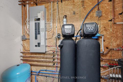 Photo 14 at 8 New Street, Rideau Lakes (Newboro) Twp, Rideau Lakes