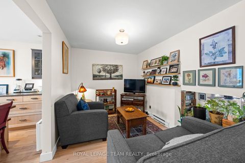 Photo 11 at 347 Stowe Court, Beaverbrook, Kanata