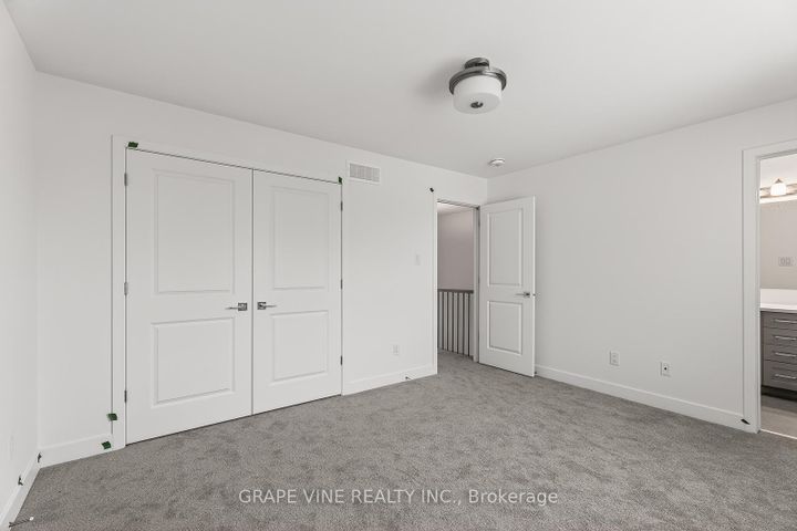 Photo 19 at 503 Corretto Street, Nepean (Heritage Park), Ottawa