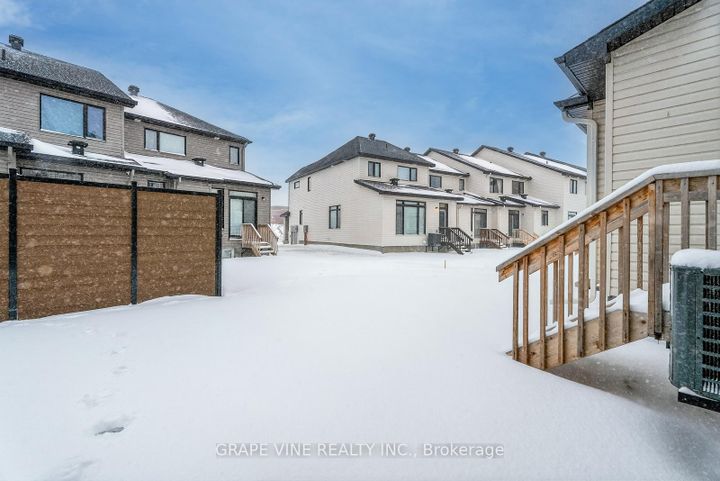 Photo 33 at 503 Corretto Street, Nepean (Heritage Park), Ottawa