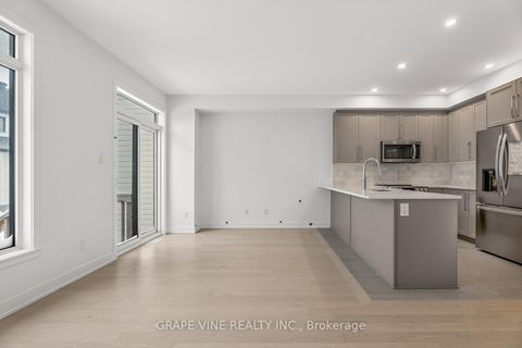 Photo 11 at 503 Corretto Street, Nepean (Heritage Park), Ottawa