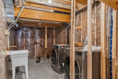 Photo 30 at 503 Corretto Street, Nepean (Heritage Park), Ottawa