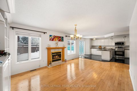 Photo 12 at 18 Oakham Ridge N, Morgan's Grant/South March, Kanata