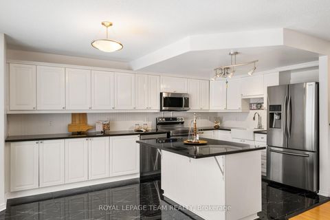 Photo 16 at 18 Oakham Ridge N, Morgan's Grant/South March, Kanata