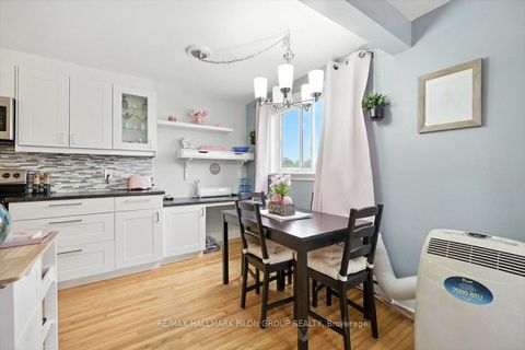 Photo 4 at 81A - 758 St. Andre Drive, Hiawatha Park/Convent Glen, Orleans