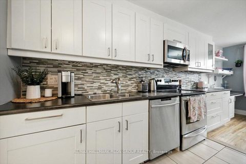 Photo 7 at 81A - 758 St. Andre Drive, Hiawatha Park/Convent Glen, Orleans