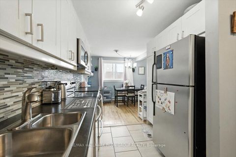 Photo 8 at 81A - 758 St. Andre Drive, Hiawatha Park/Convent Glen, Orleans