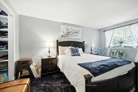 Photo 11 at 81A - 758 St. Andre Drive, Hiawatha Park/Convent Glen, Orleans