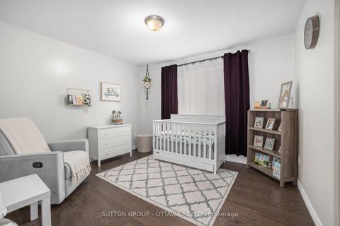 Photo 19 at 156 Asper Trail Circle, Emerald Meadows/Trailwest, Kanata