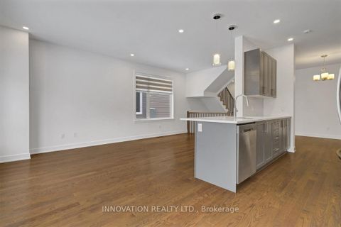 Photo 18 at 2349 Goldhawk Drive, Stittsville (South), Stittsville