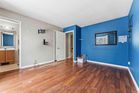 Photo 16 at 648 Brome Crescent, Fallingbrook/Ridgemount, Orleans