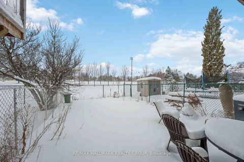 Photo 28 at 648 Brome Crescent, Fallingbrook/Ridgemount, Orleans