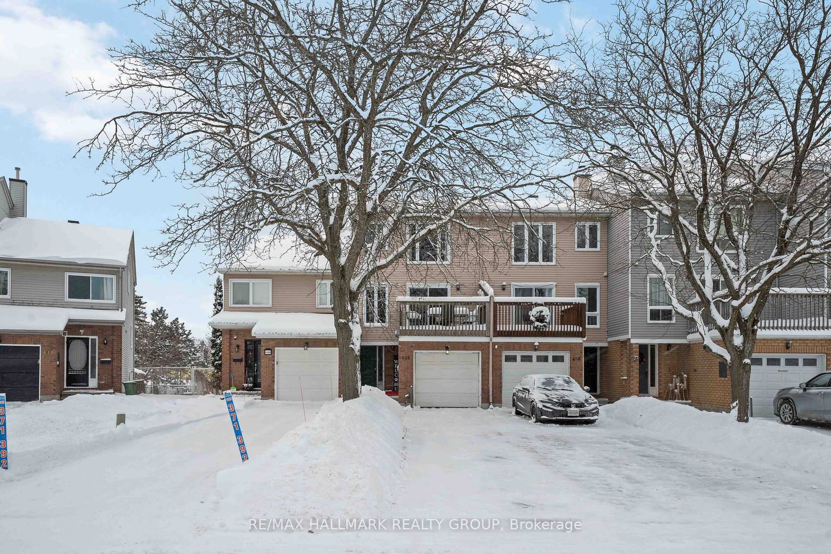 648 Brome Crescent, Fallingbrook/Ridgemount, Orleans 2