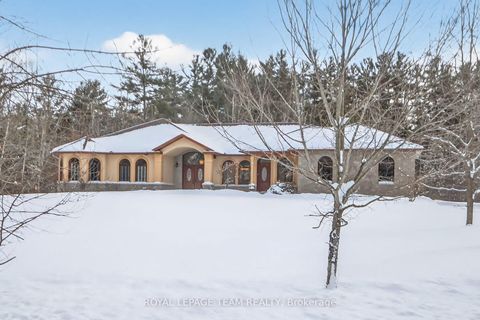 Photo 0 at 104 Sentinel Pine Way, Huntley Ward (South East), Carp