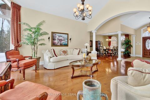 Photo 10 at 104 Sentinel Pine Way, Huntley Ward (South East), Carp