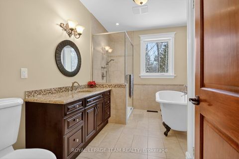 Photo 29 at 104 Sentinel Pine Way, Huntley Ward (South East), Carp