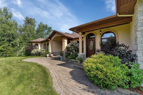 Photo 45 at 104 Sentinel Pine Way, Huntley Ward (South East), Carp