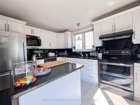 Photo 9 at 4 Cadence Gate, Bridlewood, Kanata